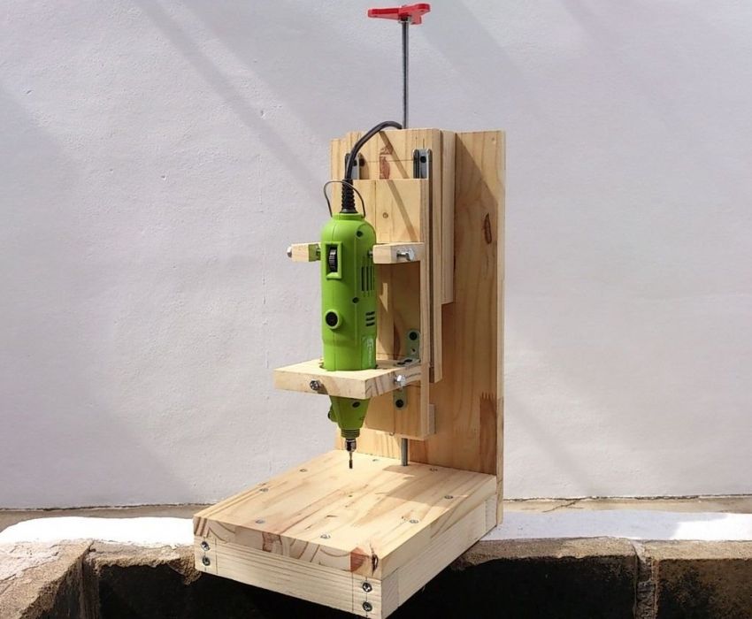 Fraiseuse à bois DIY: technologie de fabrication étape par étape