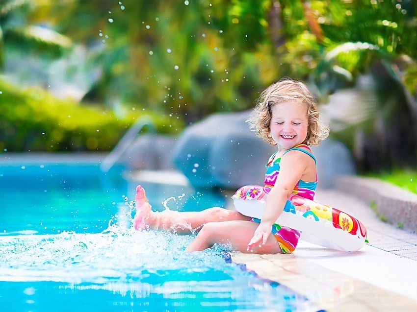 Chauffe-eau pour la piscine: comment chauffer l'eau de la piscine au chalet