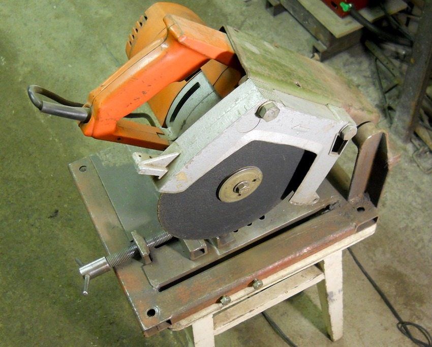 Machine de découpe de métal DIY: technologie de fabrication