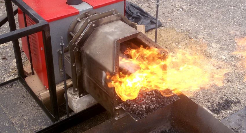 Brûleur à pellets à monter soi-même: automatisation rapide du processus de montage