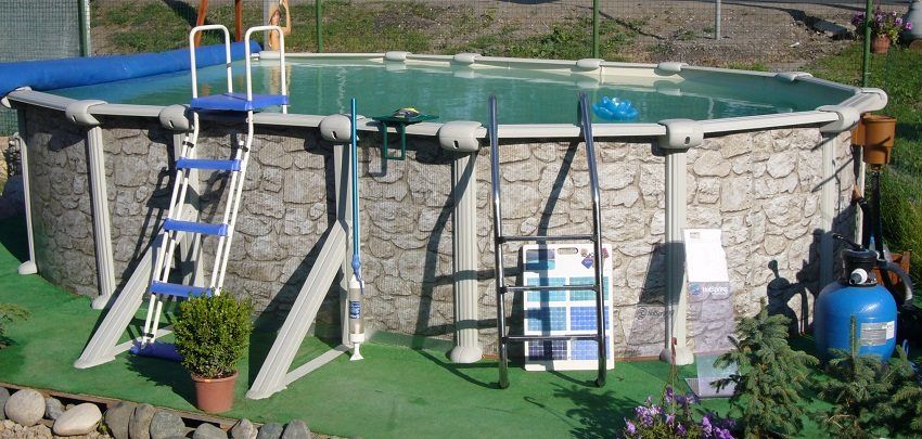 Filtre à sable pour la piscine: garder l'eau toujours propre