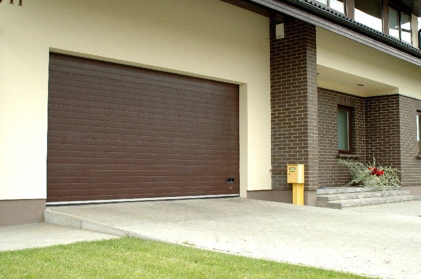 Portes de garage: dimensions, prix et caractéristiques