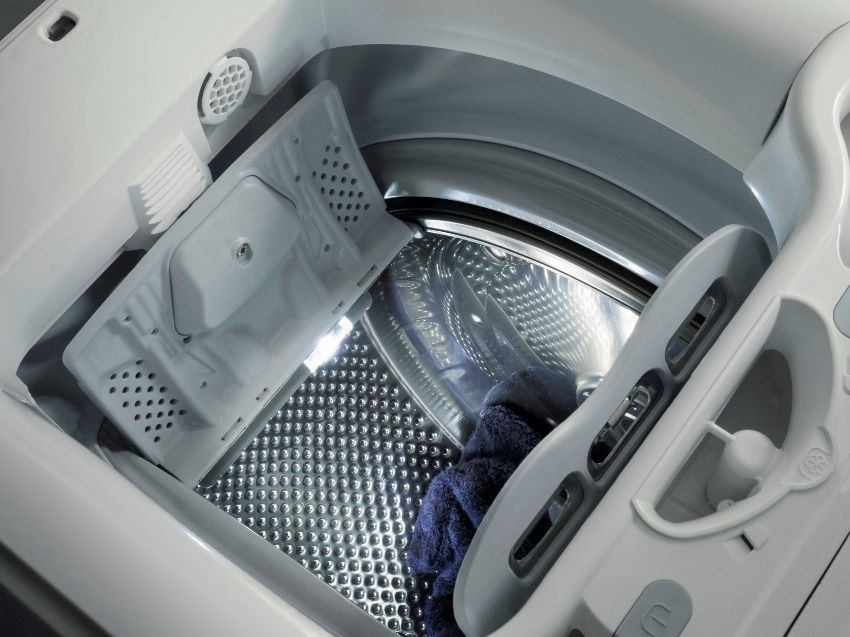 Machine à laver à chargement par le dessus: choisir les appareils pour la maison