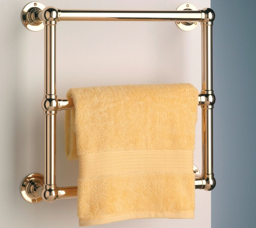 Sèche-serviettes en acier inoxydable: caractéristiques et critères de sélection