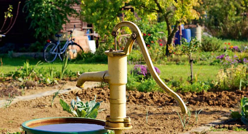 Alimentation en eau d'une maison privée à partir d'un puits: schéma de communication