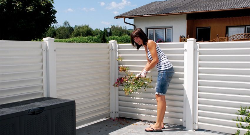 Stores de clôture en métal: comment créer une clôture magnifique et durable