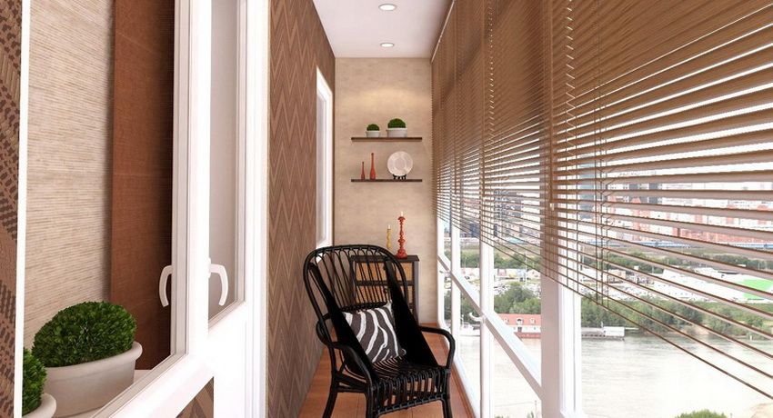 Stores sur le balcon: comment choisir des designs beaux et pratiques pour les fenêtres et les portes